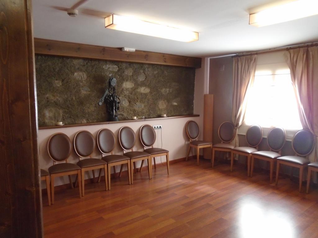 Hostal Fonda Galicia Cardedeu Buitenkant foto